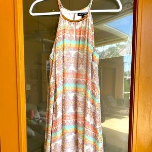 Beautiful dress!!! Size M/L